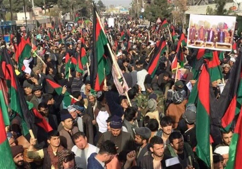 گسترش تظاهرات حامیان تیم انتخاباتی «ثبات و همگرایی» در افغانستان