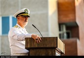 امیر خانزادی: نیروی دریایی ارتش آماده حضور در آب‌های آزاد است / دشمن جرات نزدیک شدن را ندارد