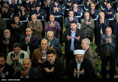  پیرحسین کولیوند رئیس اورژانس در نماز جمعه تهران