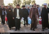 حضور حاج حسین یکتا در مراسم ازدواج زوج جهادگر در کوره آجرپزی تهران