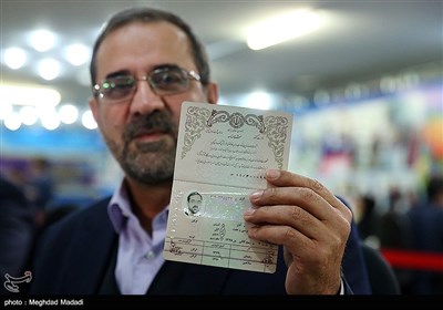  ثبت نام محمد عباسی در ششمین روز ثبت‌نام داوطلبان انتخابات مجلس یازدهم 