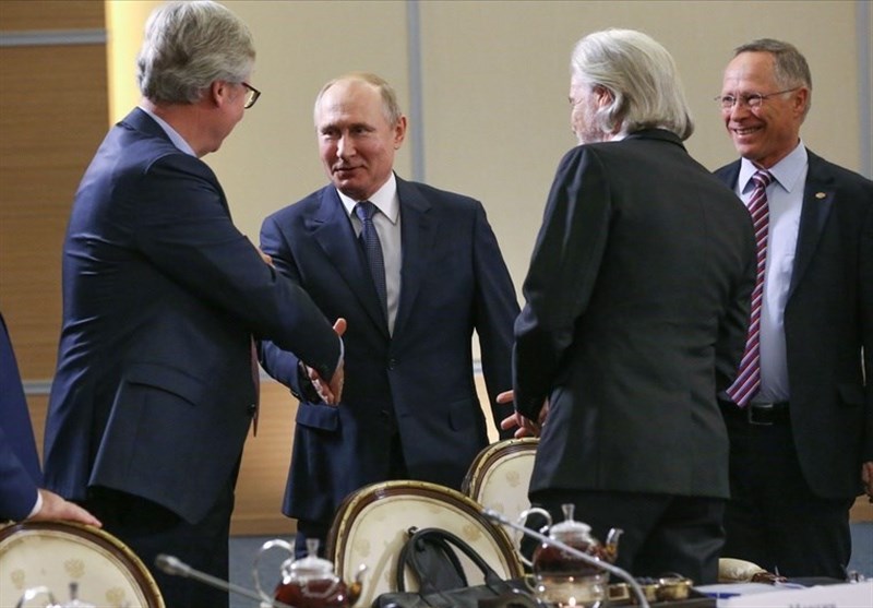 پوتین: روسیه از اهرم فشار اقتصادی برای حل مسائل سیاسی استفاده نمی‌کند