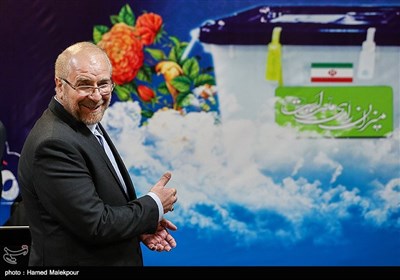 حضور محمدباقر قالیباف در وزارت کشور برای ثبت‌نام در یازدهمین دوره انتخابات مجلس شورای اسلامی