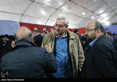 حضور ابراهیم اصغرزاده در فرمانداری تهران برای ثبت‌نام در یازدهمین دوره انتخابات مجلس شورای اسلامی 