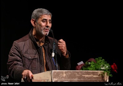 سخنرانی حمید حسام در مراسم رونمایی از کتاب در جست وجوی مهتاب