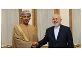 Iranian FM Urges Closer Economic Ties with Oman