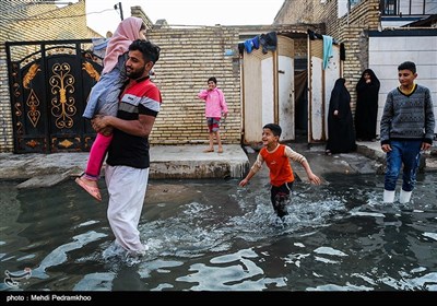 طغیان فاضلاب در خیابان های شهر کوت عبدالله - خوزستان