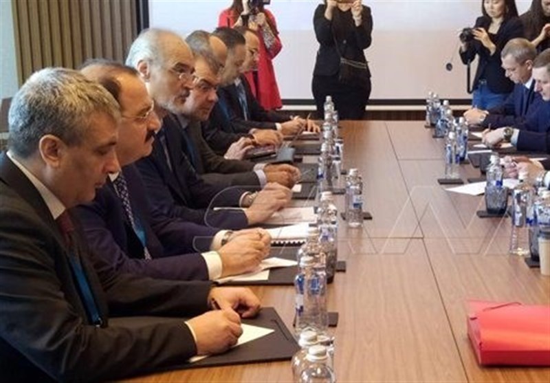 الوفد السوری إلى محادثات أستانا یعقد لقاء مع الوفد الروسی