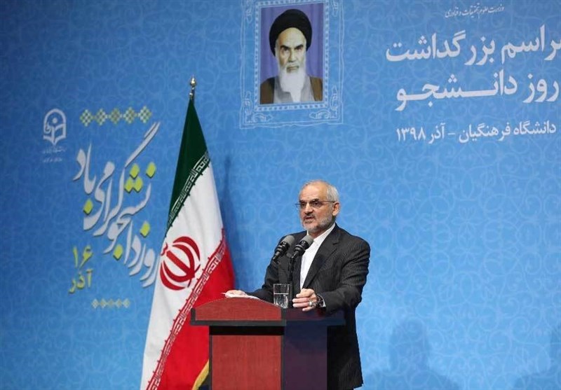 وزیر آموزش و پرورش در مشهد مقدس: پرداخت مطالبات فرهنگیان در اولویت قرار گرفته است