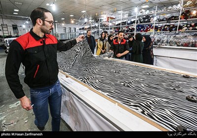 بازدید دانشجویان دانشگاه هنر از کارگاه تولید البسه ایرانی