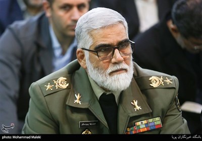 امیر احمدرضا پوردستان رئیس مرکز مطالعات راهبردی ارتش در مراسم یادواره شهدای تهرانسر