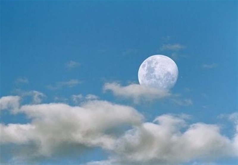 ملاقات دو جرم آسمانی و کامل شدن ماه در آسمان فردا