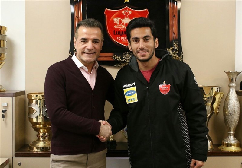 Persepolis Defender Shiri Extends Contract