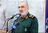 تحلیل اللواء سلامی لهزائم امریکا المتتالیة فی المنطقة / بدء انسحاب القوى الکبرى من المنطقة