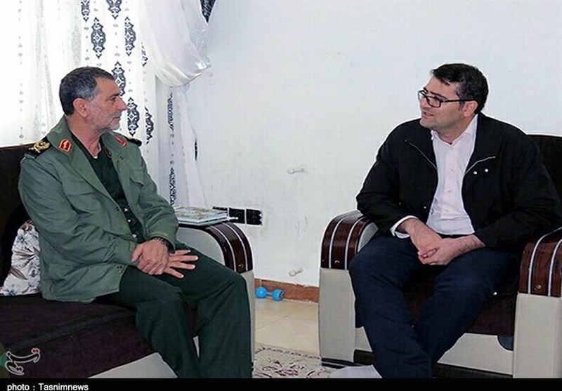 دیدار صمیمی فرمانده سپاه کردستان با خانواده شهیدان خضرنژاد و بهرامی+تصاویر
