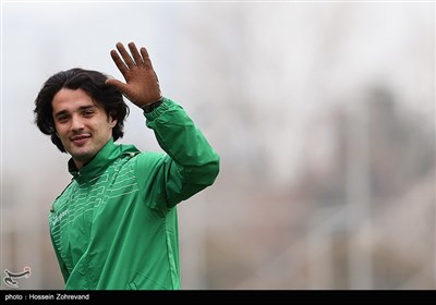 امید نورافکن، کاپیتان تیم فوتبال امید در تمرین تیم فوتبال امید
