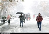 هواشناسی ایران 98/10/07| تداوم بارش برف و باران در برخی استان‌ها/ پیش بینی 5 روز نیمه ابری برای تهران