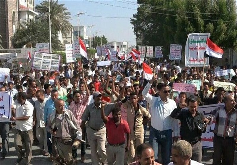 راهپیمایی دانش آموزان یمنی در محکومیت ادامه محاصره الحدیده