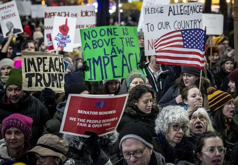 Thousands March in NYC Asking for Trump’s Impeachment (+Video)