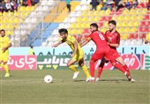 لیگ برتر فوتبال| تساوی پارس‌ جنوبی و پرسپولیس در 45 دقیقه اول