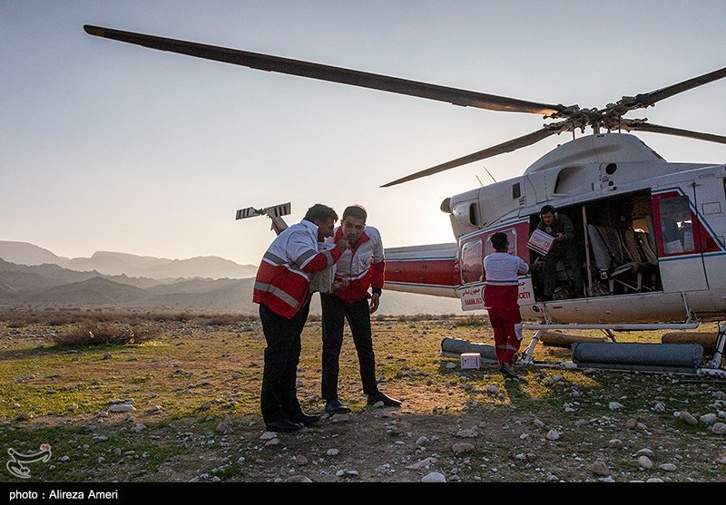 تداوم امداد‌رسانی هوایی به روستاهای سیل‌زده سیستان و بلوچستان