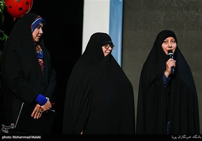 سخنرانی همسر شهید مصطفی احمدی روشن در مراسم یلدای شهدایی