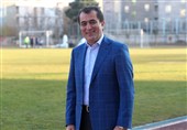 باشگاه استقلال: خلیل‌زاده قرنطینه است و چند روز دیگر به فعالیتش ادامه می‌دهد