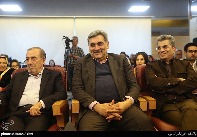 حضور شهردار تهران در شورای شهر برای ارائه لایحه بودجه 99 شهرداری