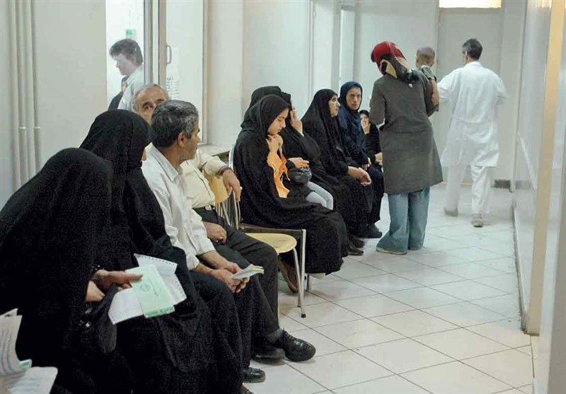 گزارش تسنیم از ‌رنج درمان در کرمان| طی مسافت‌های طولانی ‌تا شهر برای درمان /‌ انتظار طولانی پشت درب اتاق‌‌ پزشکان