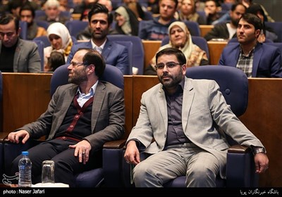 محمد حسین رنجبران مدیرکل روابط عمومی سازمان صداوسیما در آیین اختتامیه سومین جشنواره تلویزیونی مستند