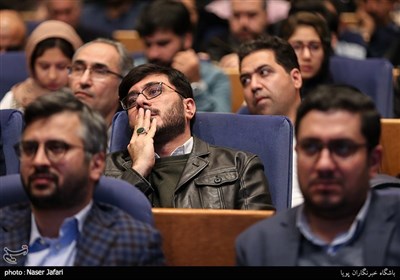 محمدرضا شفیعی در آیین اختتامیه سومین جشنواره تلویزیونی مستند