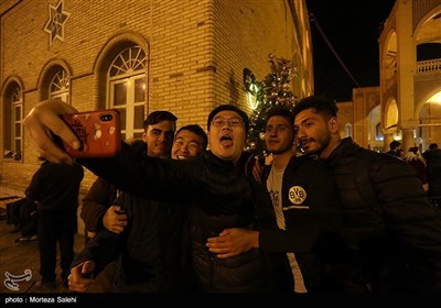 Iranian Christians Celebrate Christmas in Isfahan's Jolfa