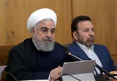روحانی: گزارش دیوان محاسبات راجع به ارز 100درصد غلط است/برخی دنبال نابودی ارتش بودند