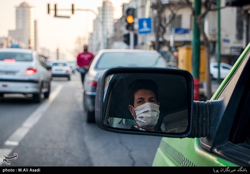 استفاده شهروندان تهرانی از ماسک به جهت آلودگی هوای