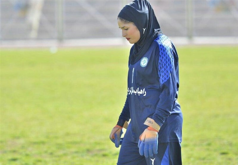 خواجوی پس از رکوردشکنی در فوتبال ایران: تلخ‌ترین خوشحالی‌ام را تجربه کردم/ پیشنهاد خوب خارجی را می‌پذیرم