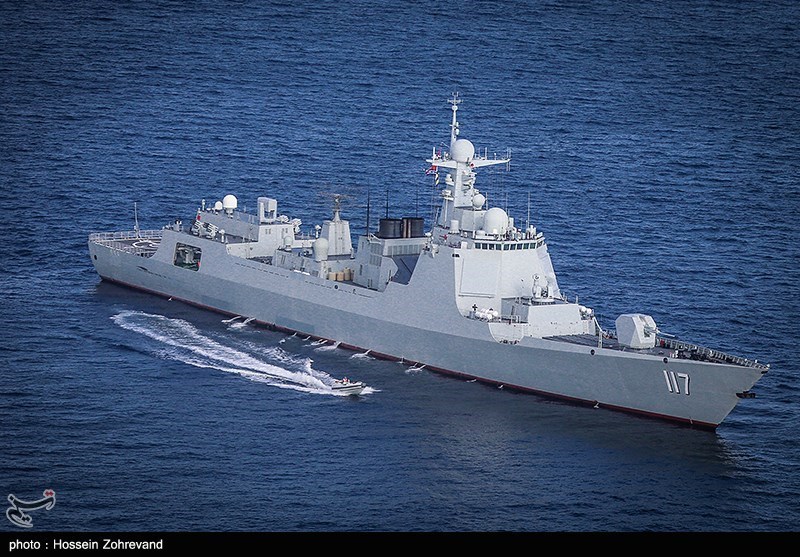 İran Donanması, Petrol Tankerlerine Yapılan Korsan Saldırısını Püskürttü