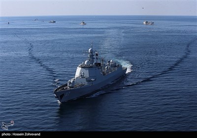 رژه مرکب دریایی رزمایش ایران، روسیه و چین