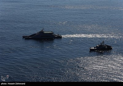 رژه مرکب دریایی رزمایش ایران، روسیه و چین