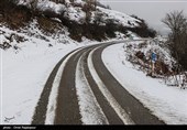 برف و باران در جاده‌ های 7 استان