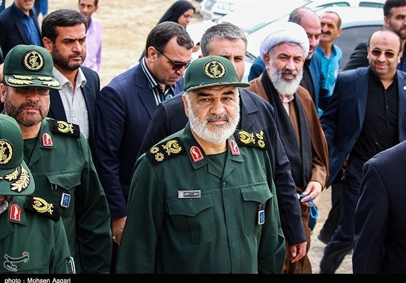 IRGC Equipment Sent to Flood-Hit Areas in SE Iran: Commander