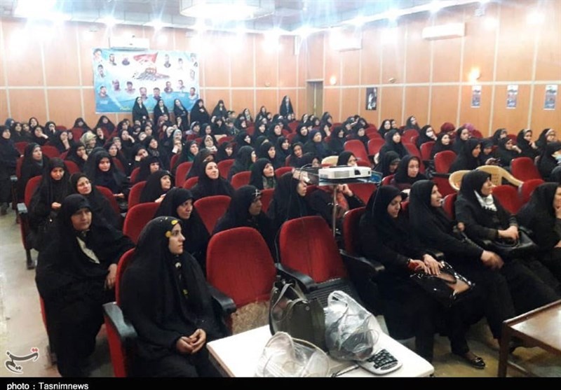 همایش «پیام‌آوران عاشورایی» در کرمانشاه برگزار شد