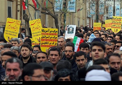 راهپیمایی سراسری در پی شهادت سپهبد شهید قاسم سلیمانی - سنندج