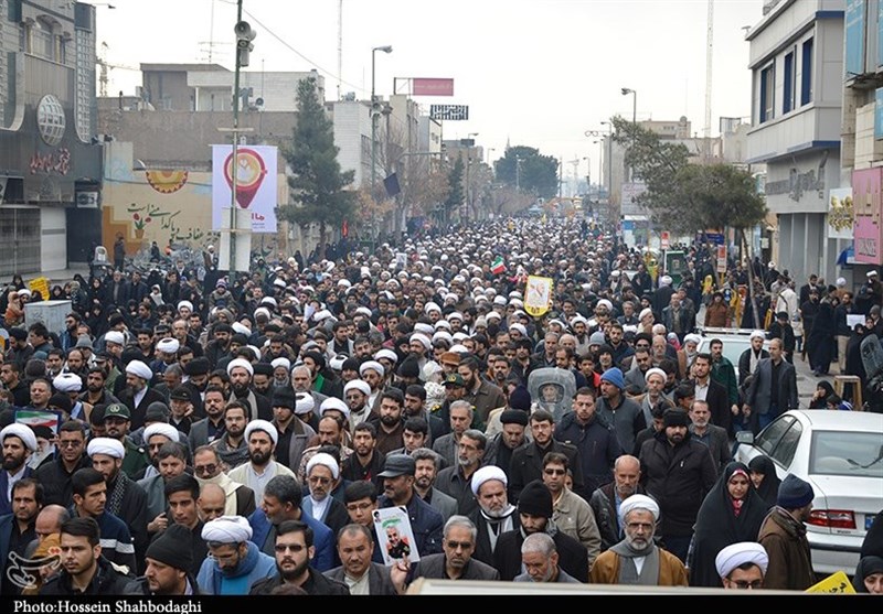 راهپیمایی‌ مردم قزوین در محکومیت اقدام تروریستی آمریکا / ‌سوگواری مردم در فراق سردار دل‌ها‌