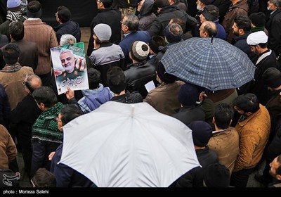 مراسم گرامیداشت شهید سپهبد قاسم سلیمانی در میدان امام اصفهان