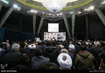 تجمع دانشجویان تهران در پی شهادت سردار سلیمانی در دانشگاه تهران