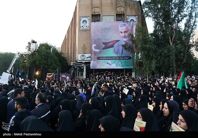 Mass Rally Held in Ahvaz in Commemoration of Gen. Soleimani