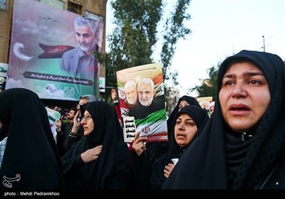 Mass Rally Held in Ahvaz in Commemoration of Gen. Soleimani