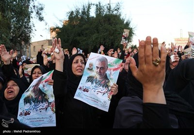 Mass Rally Held in Ahvaz in Commemoration of Gen. Soleimani