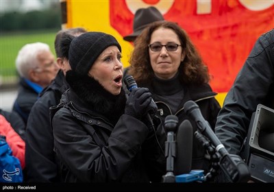سخنرانی جین فوندا بازیگر آمریکایی در اعتراض به سیاست های ترامپ