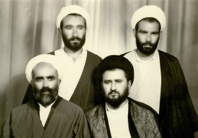 محمود احمدی‌نژاد , سردار قاسم سلیمانی , امام خمینی(ره) , سازمان مجاهدین (منافقین) , رادیو , تلویزیون , مرکز اسناد انقلاب , حاج آقا مجتبی تهرانی , 